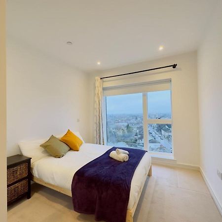 Апартаменты Luxurious Comfy Penthouse - Steps To East Croydon Train Station - Views Экстерьер фото